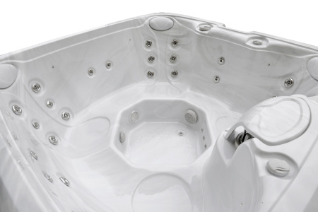 Гидромассажный спа бассейн NordicSpa Liod (Лиод)